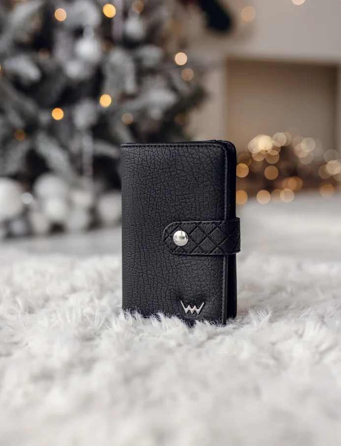 Maeva Diamond Black