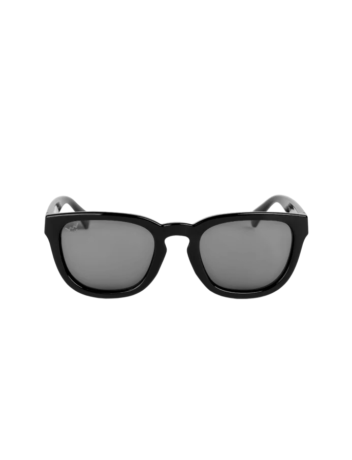 Elea Black