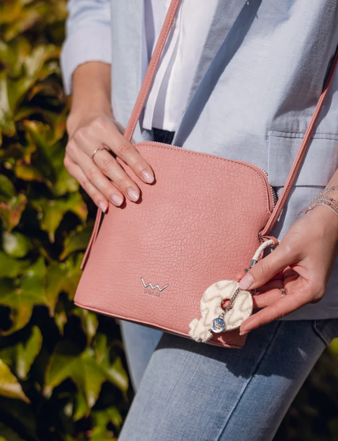 Essel Pink