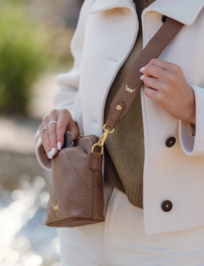 Fossy Belle Brown