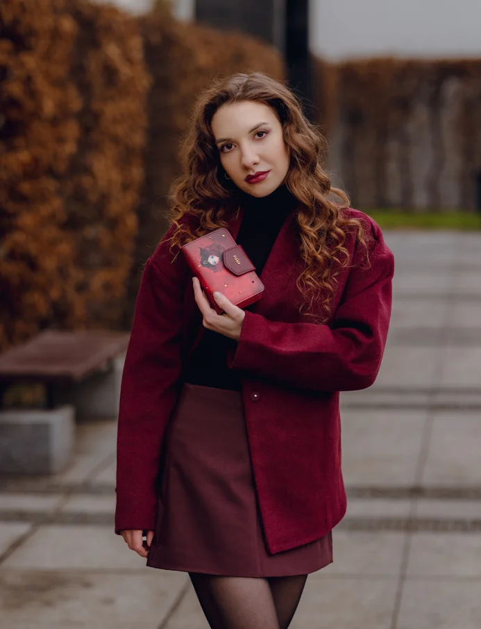 Laura Flap Wallet