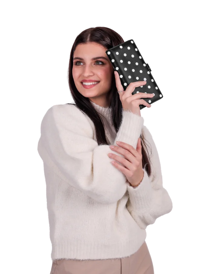 Eleria Black