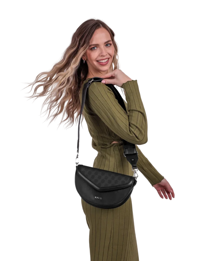 Tricia MN Black