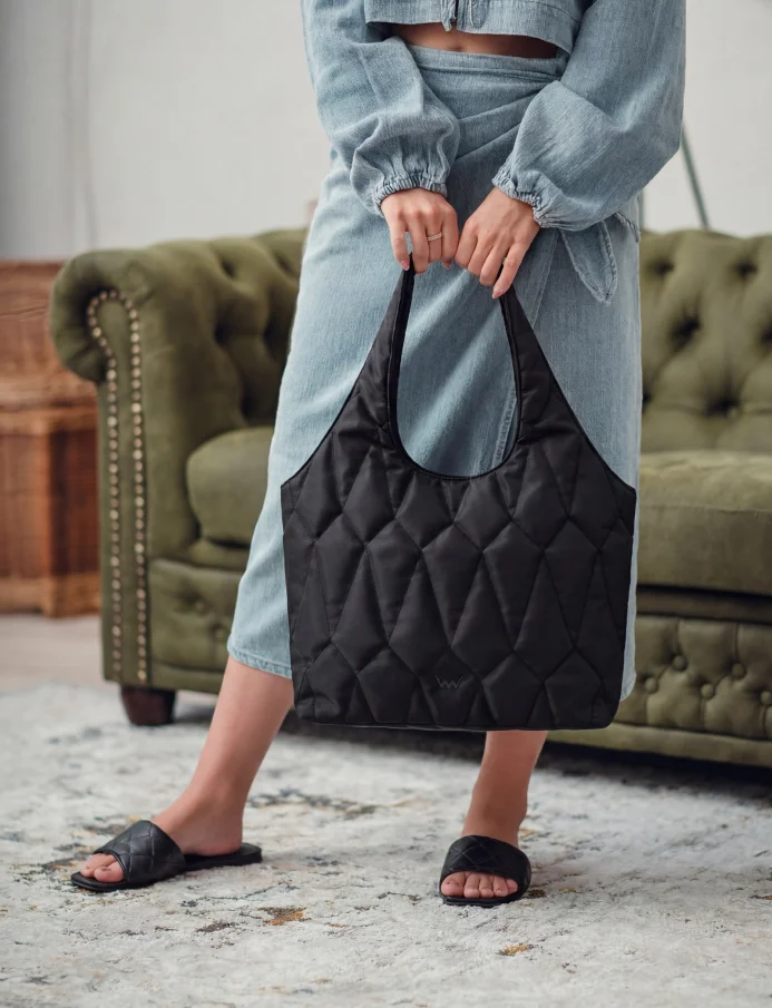 Eileen Airy Black