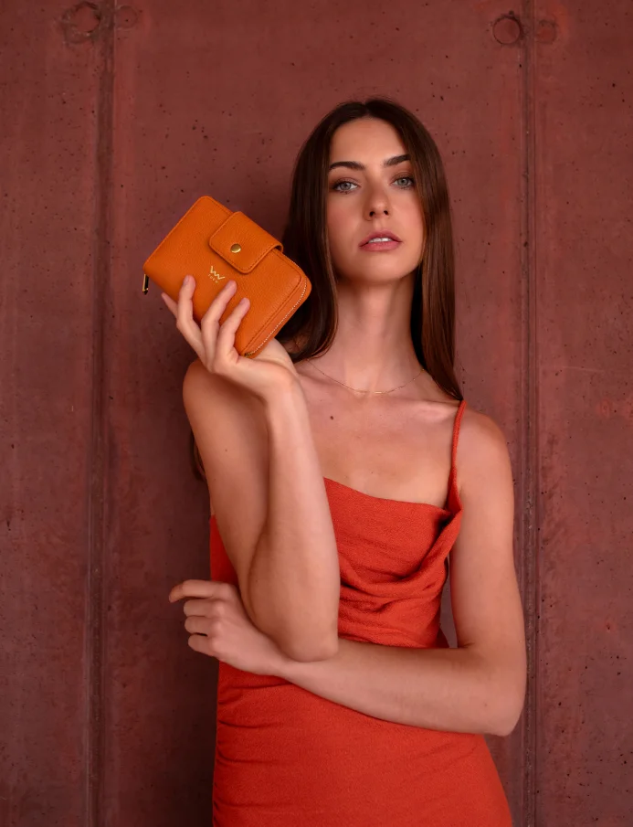 Ebba Grace Orange