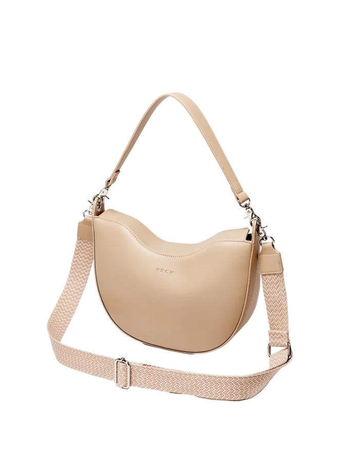 Carys Creme