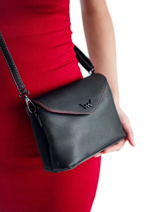 Byrsa Mini Black