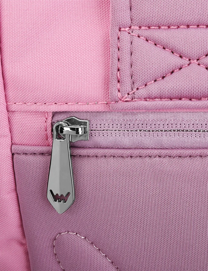Deiryen Pink