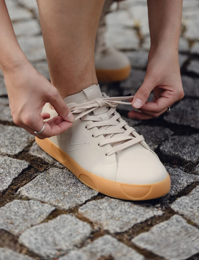 Dotty Classic Beige