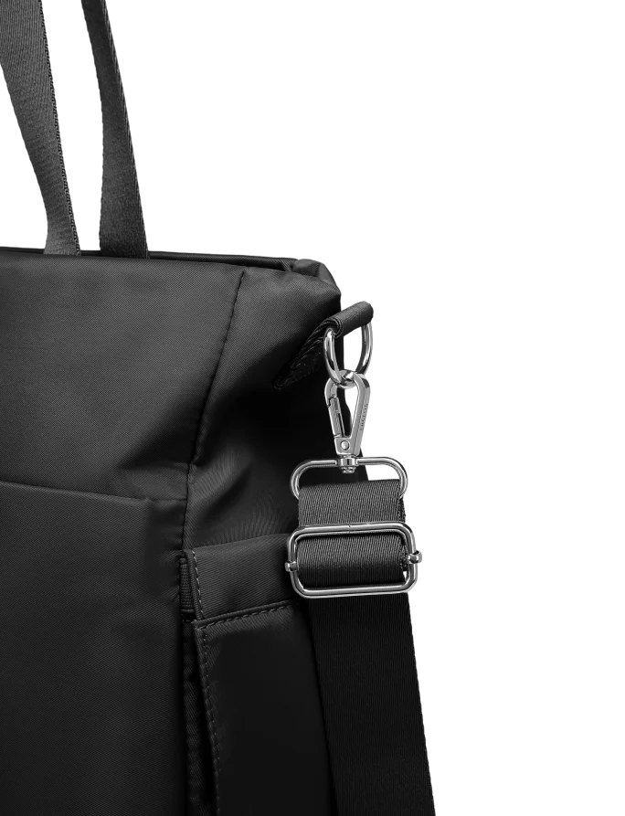 Gala Black