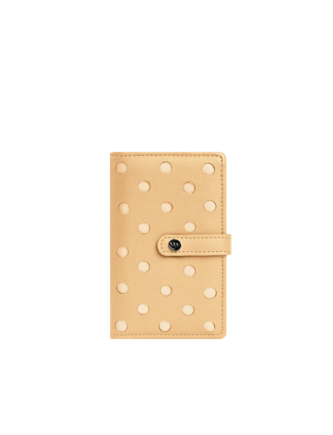 Linna Yellow