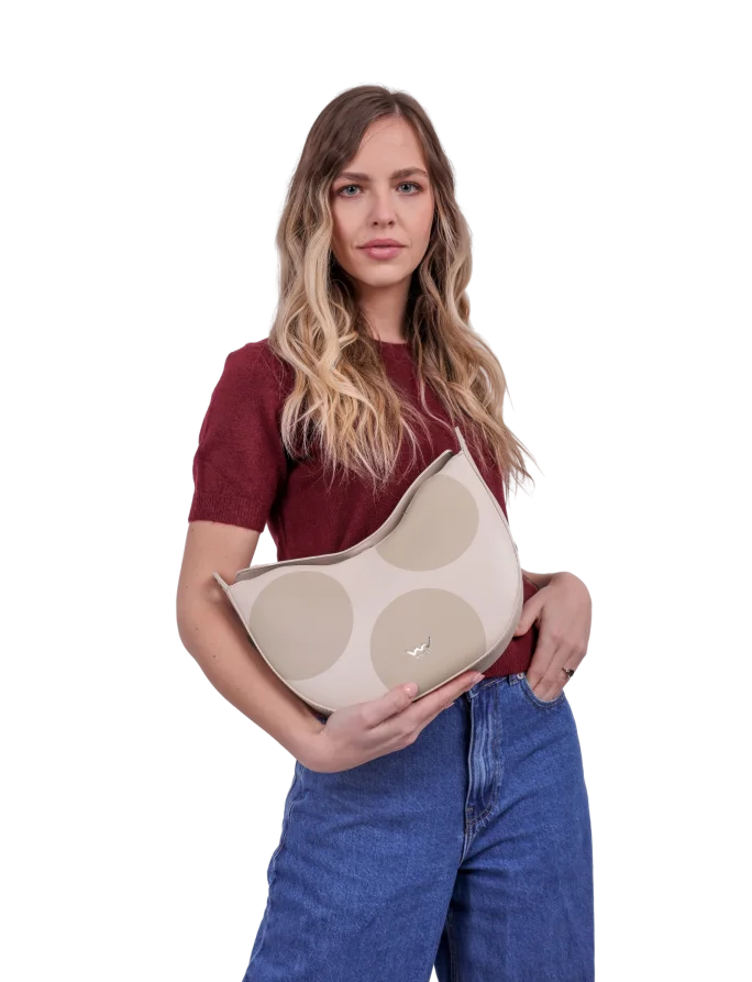 Carys Big Dot Beige