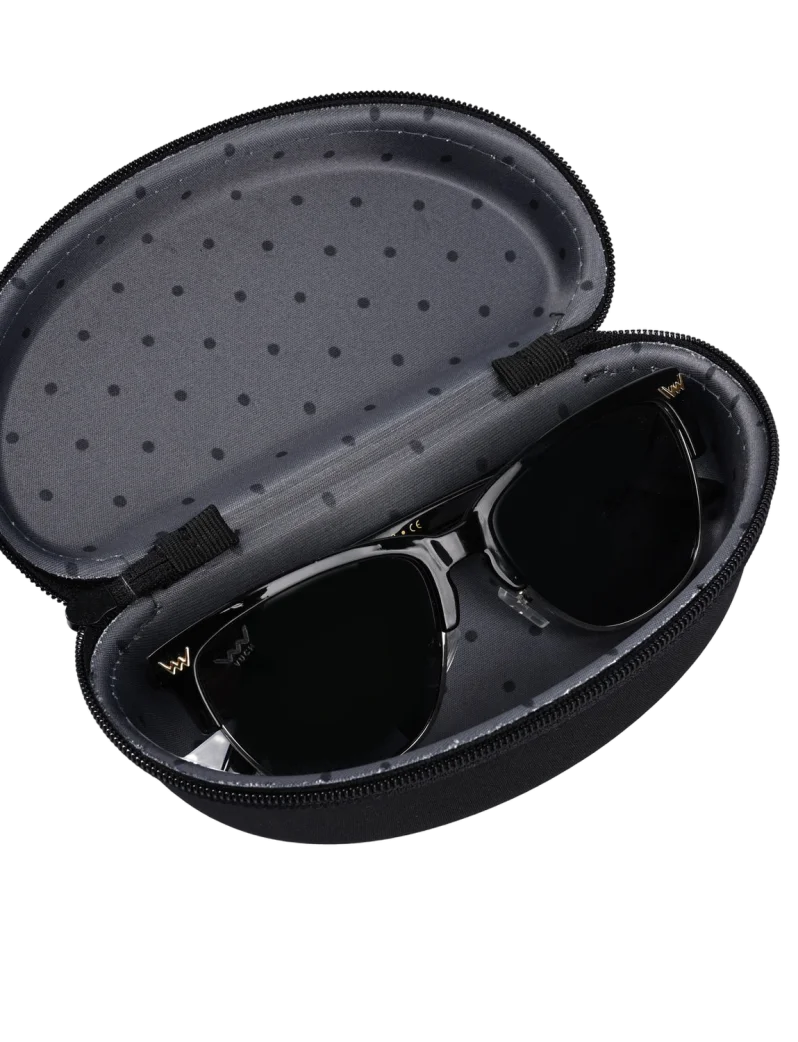 Zea Black