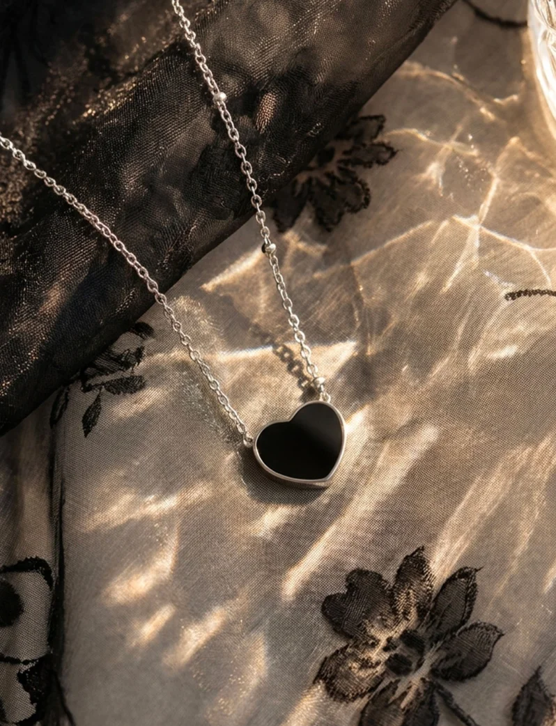 Naszyjnik Sophie Heart Black