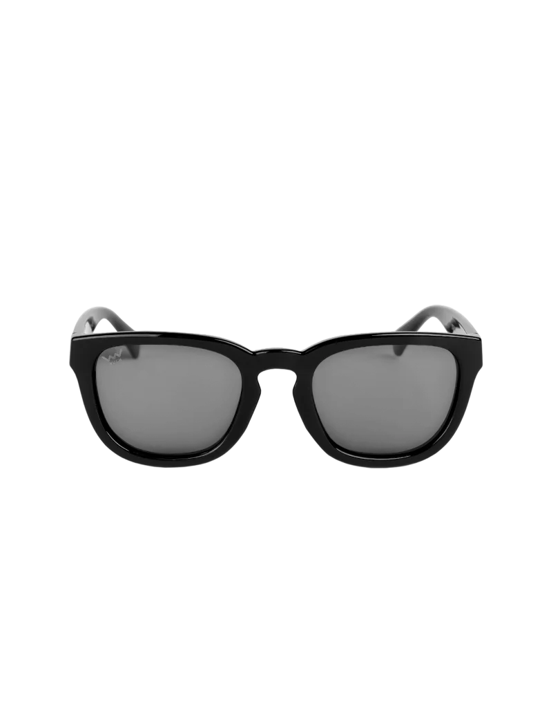 Elea Black