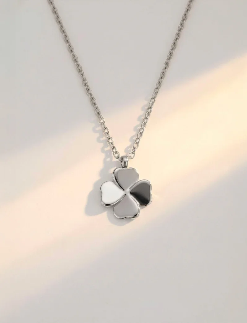 Naszyjnik Fouria Silver