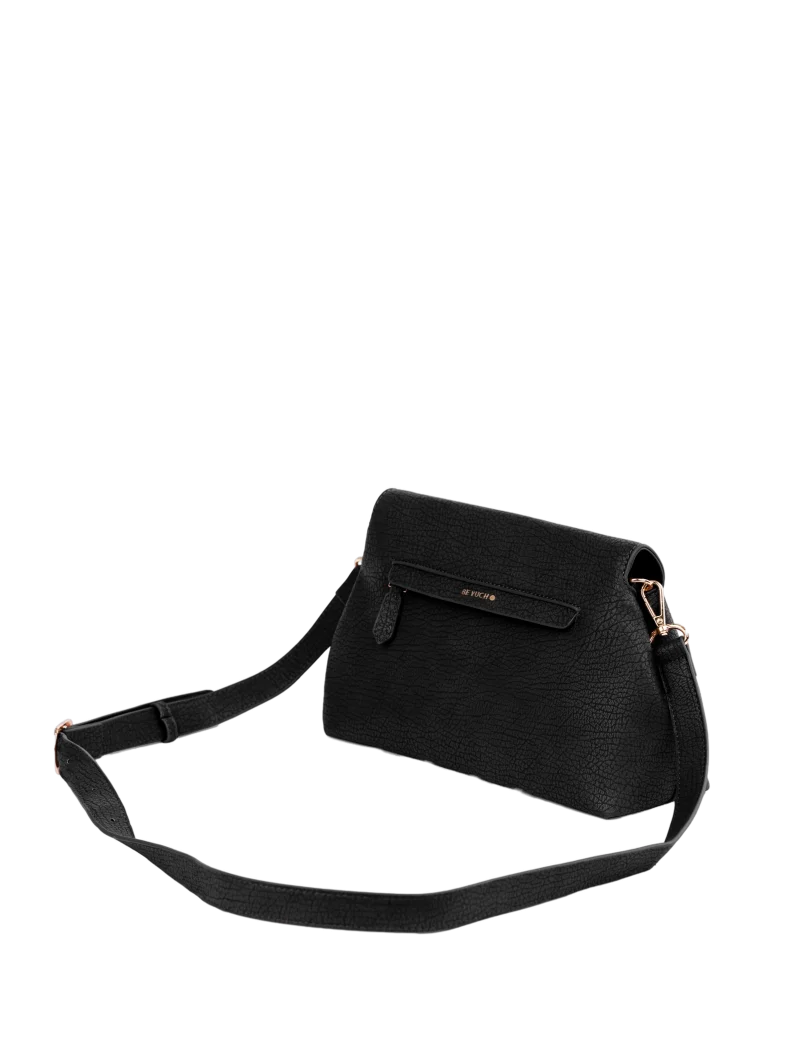 Leera Black
