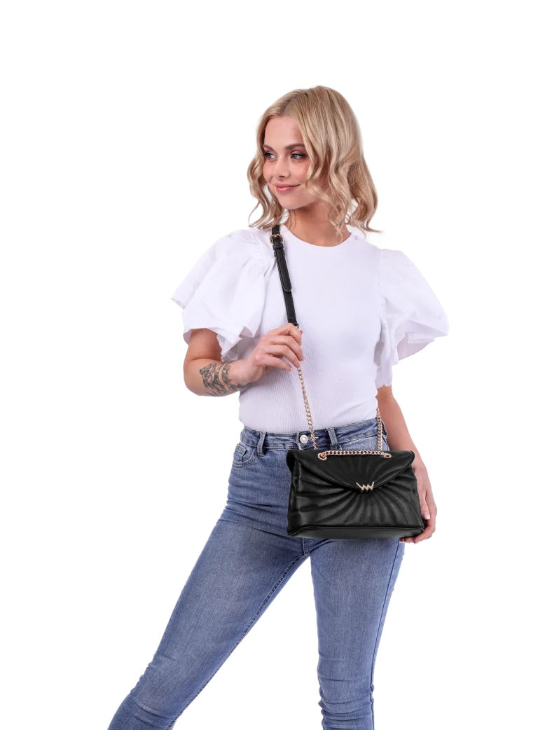 Allia Black
