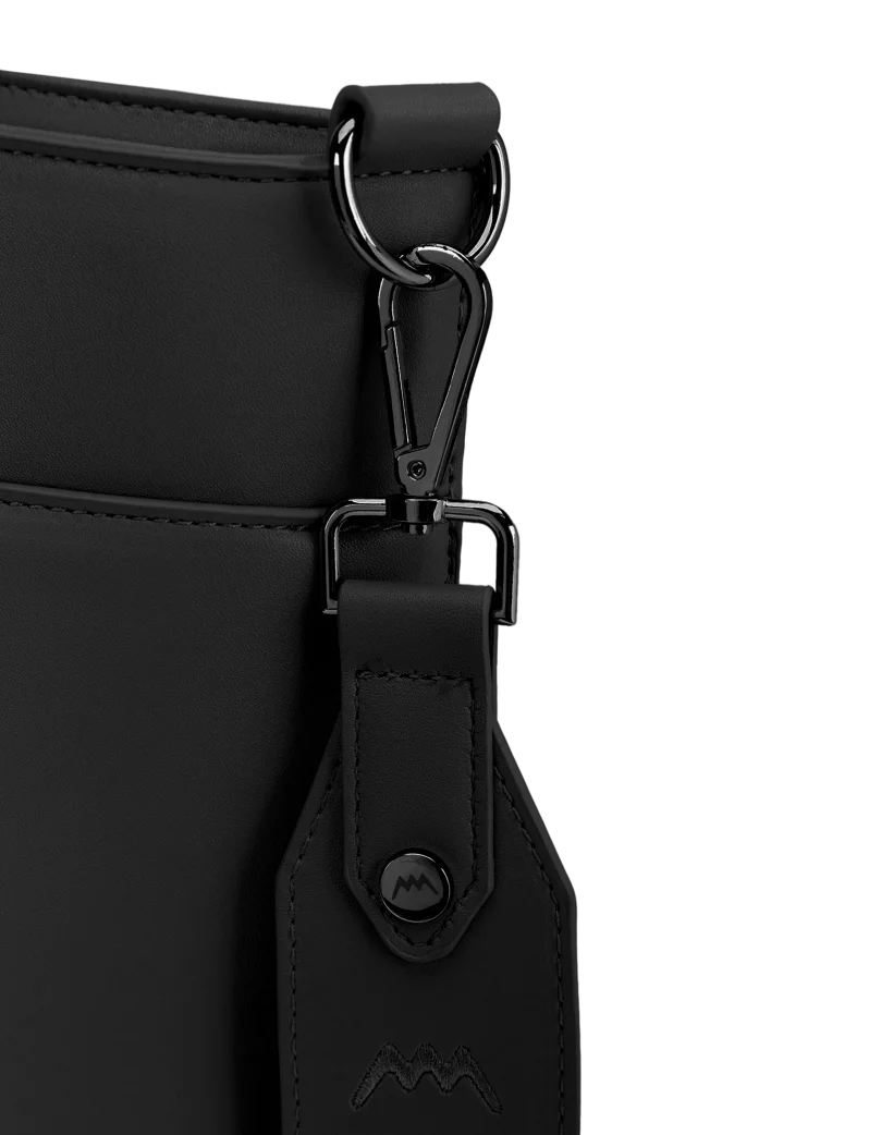Elenea Black