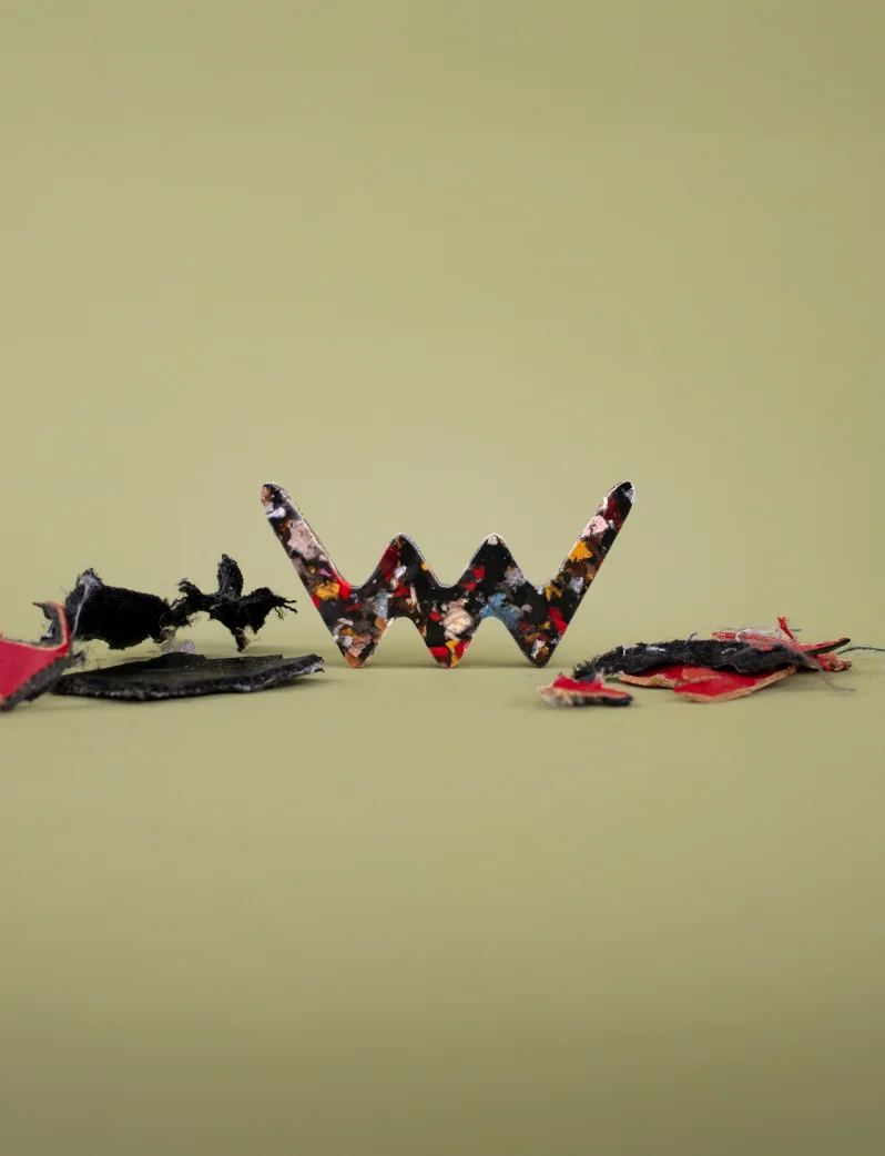 RE:PIN Black