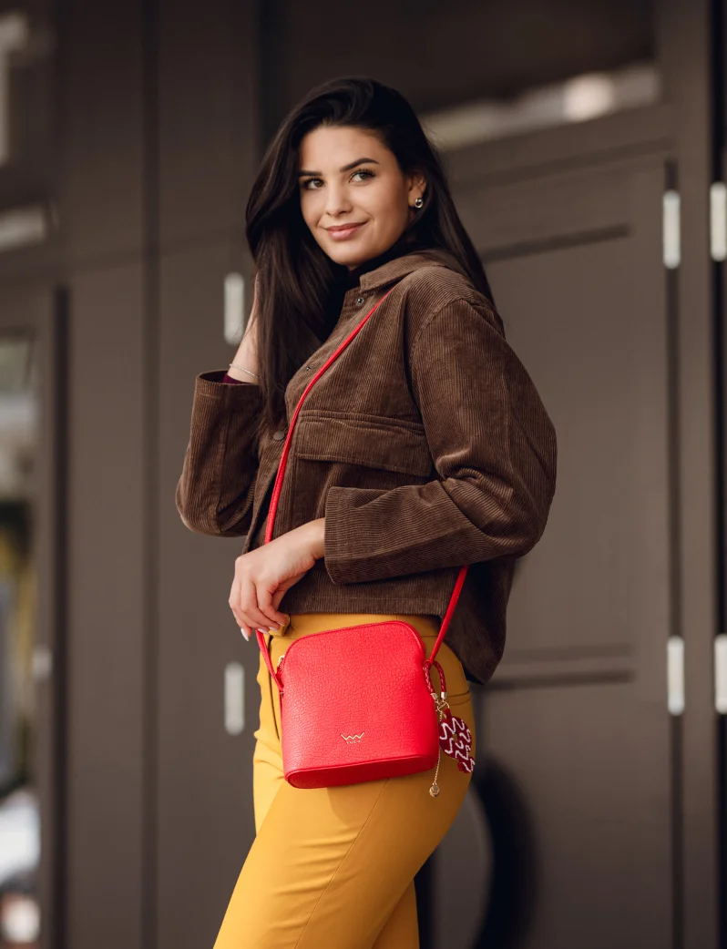 Essel Red