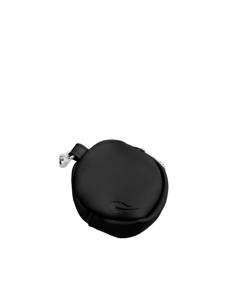 Dummie Black