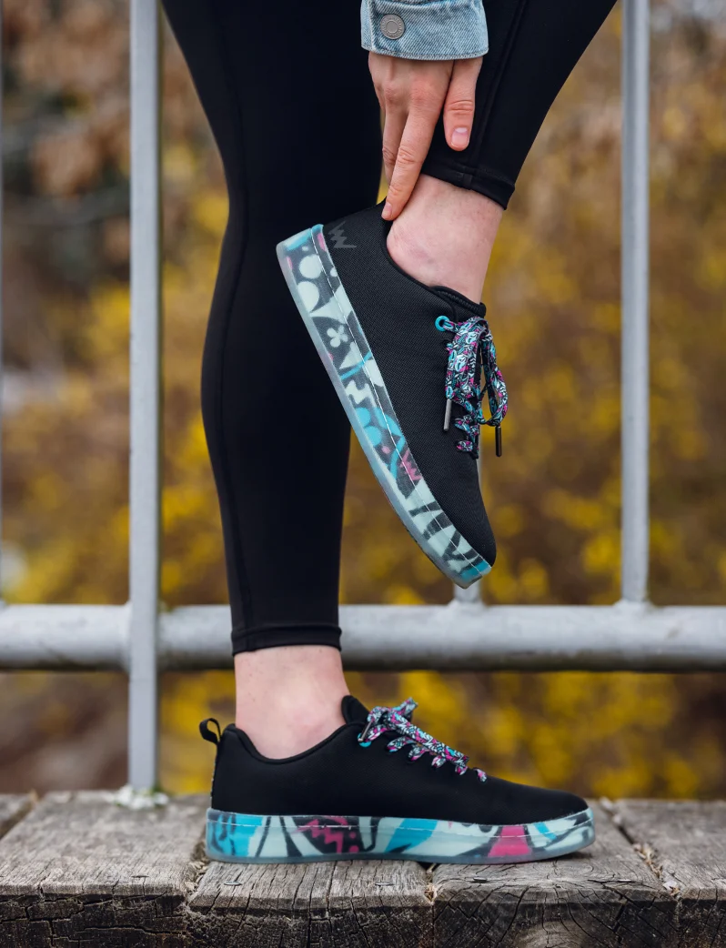 Dazzle Black