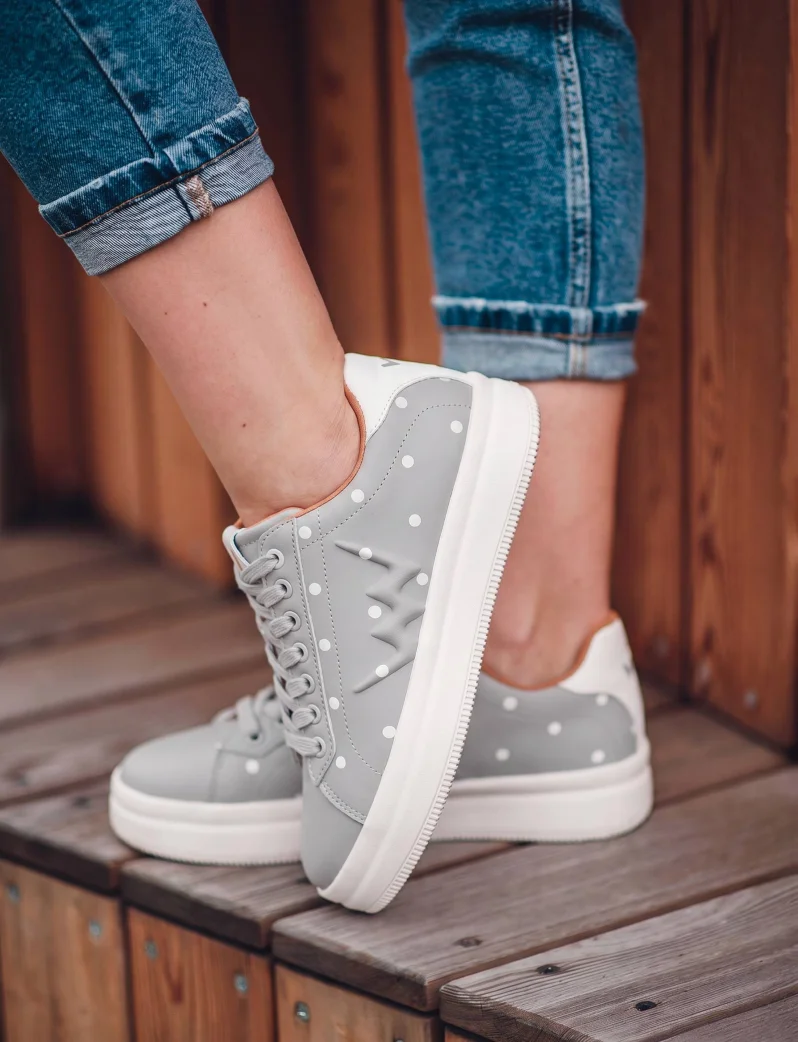 Lucky Dots Grey