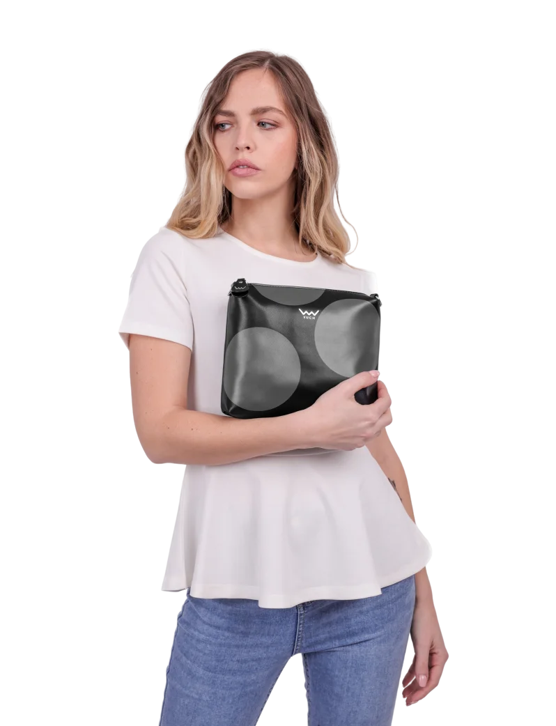 Coalie Big Dot Black