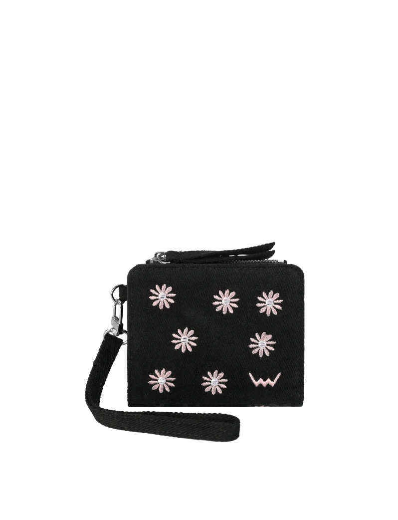Tadi Daisy Black