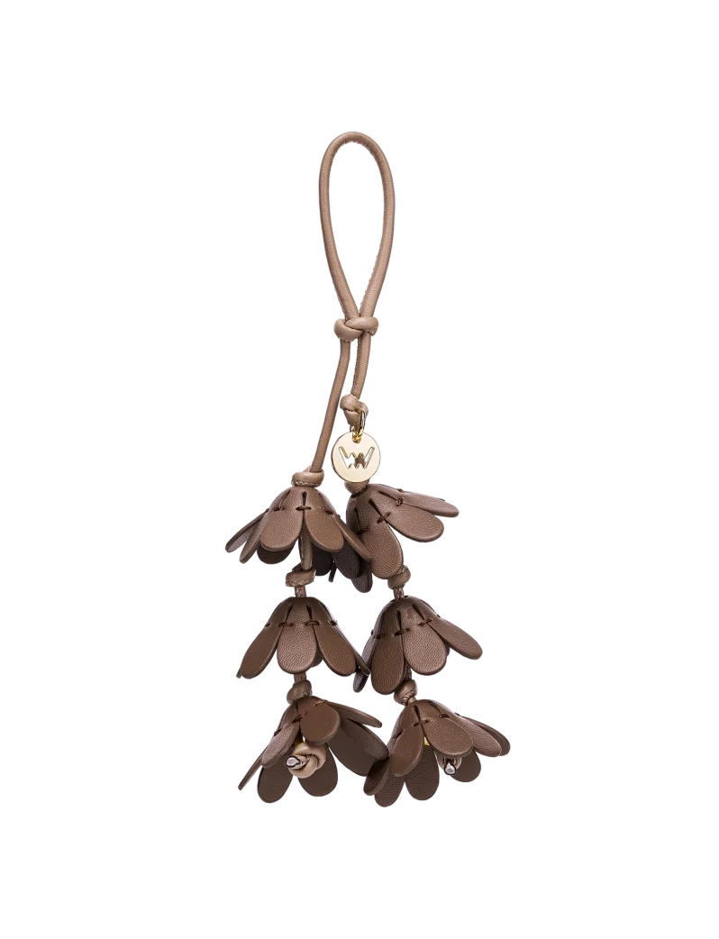 Flowa Brown